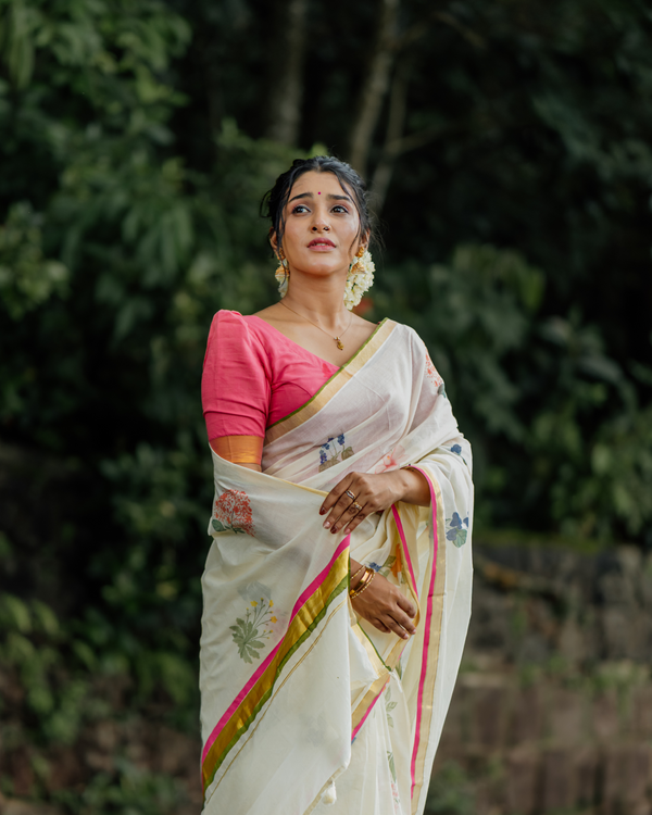 POOVILI - Printed saree