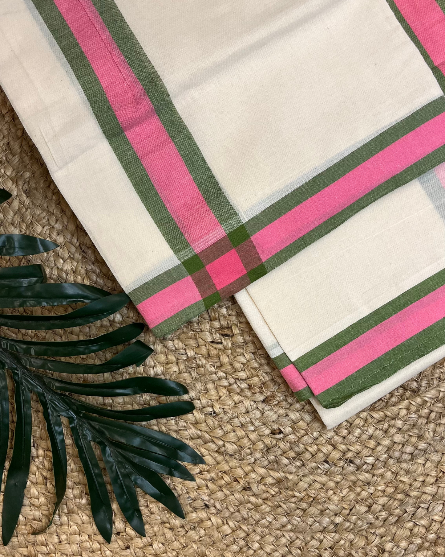 Mulloth setmundu with Sangneri printed blouse piece