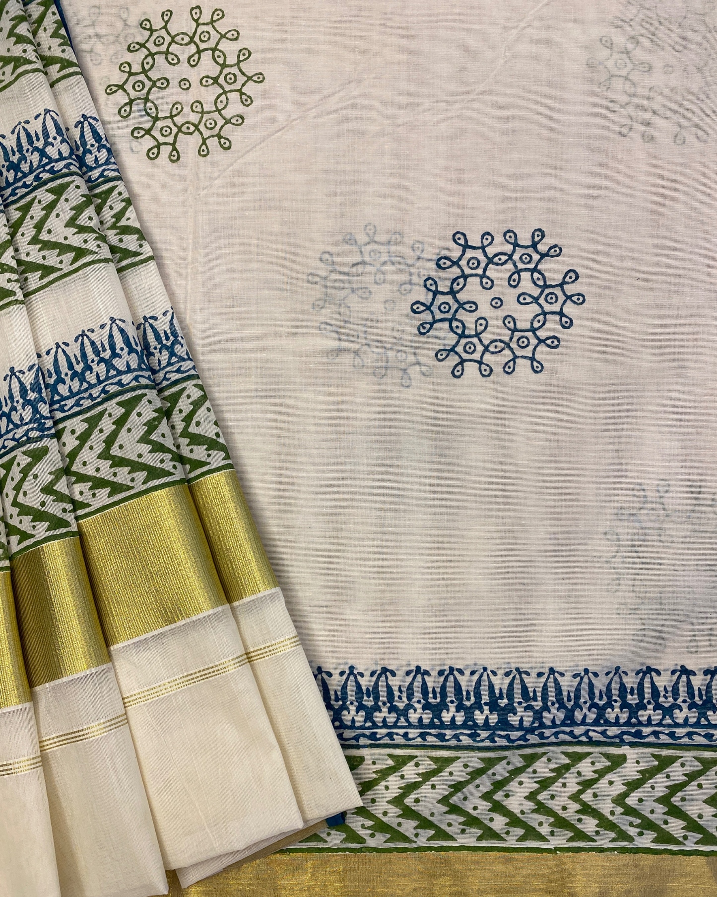 NEELA - Blockprinted set saree