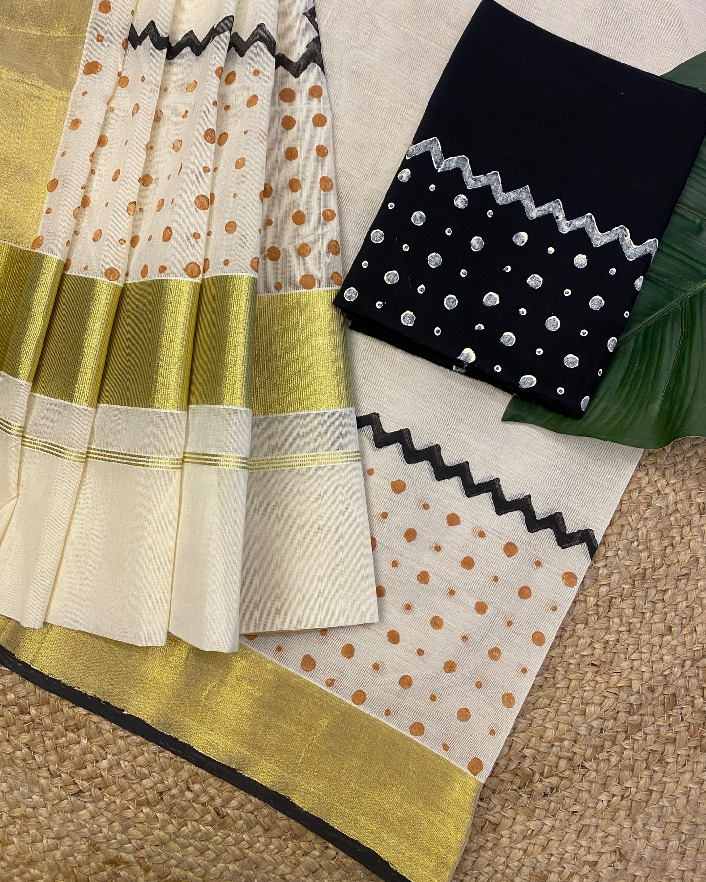 NEELIMA - Block printed set saree