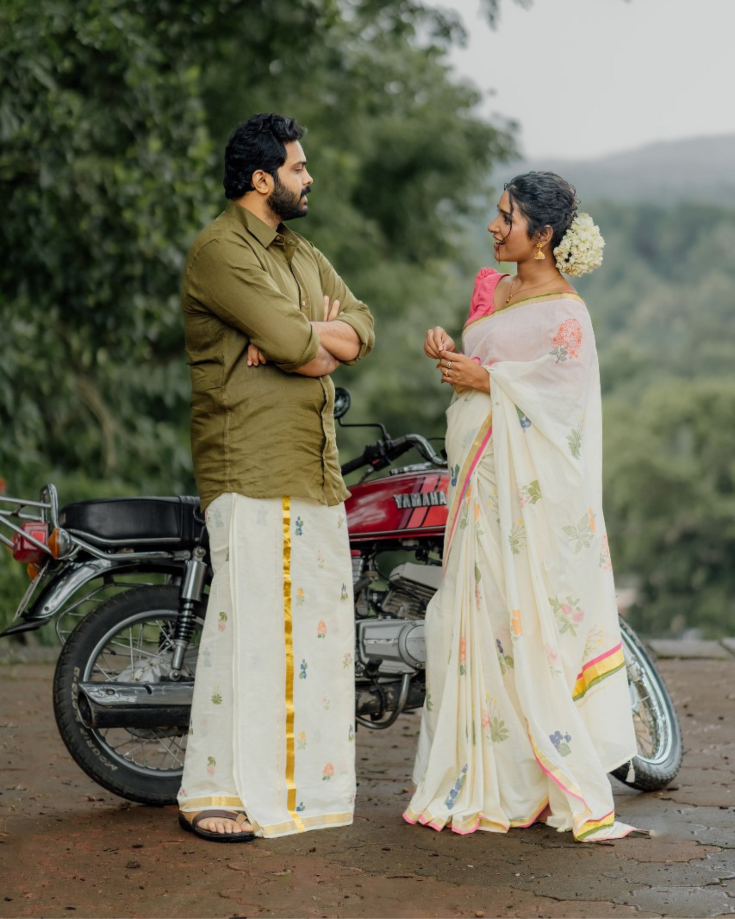 POOVILI- printed set saree