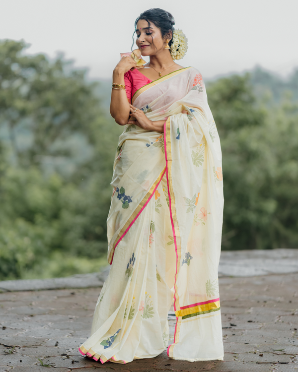 POOVILI - Printed saree
