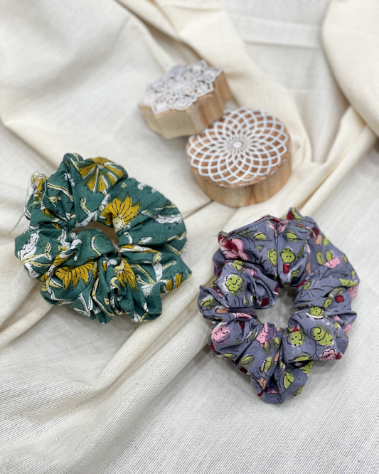 COTTON BLOCK PRINTED ELASTIC SCRUNCHISE