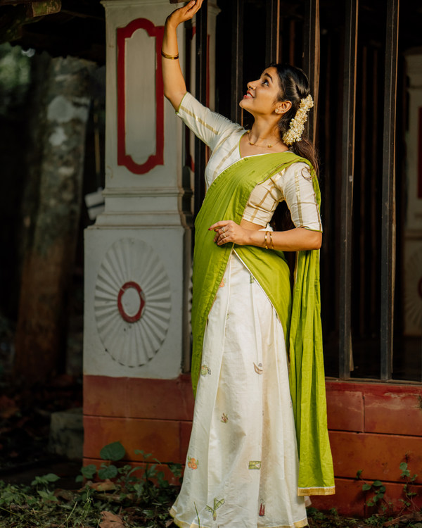 UTHRADAM Printed Dhawani Set