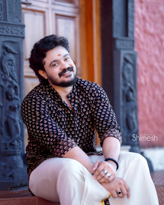 Manjari - Shirt and Dhothi