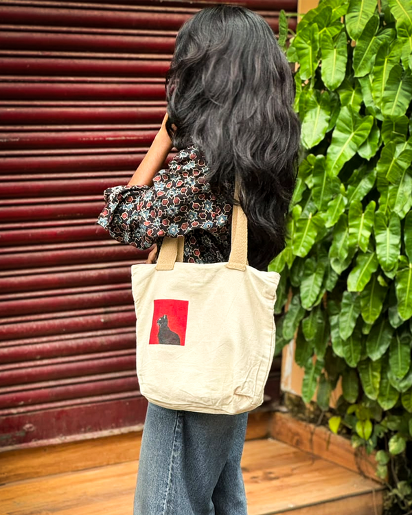 Kuro — Artisanal Canvas Tote Bag