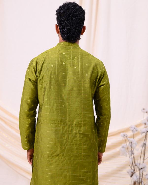 Chaarutha - Green kurta