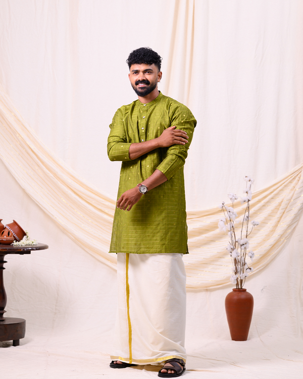 Chaarutha - Green kurta