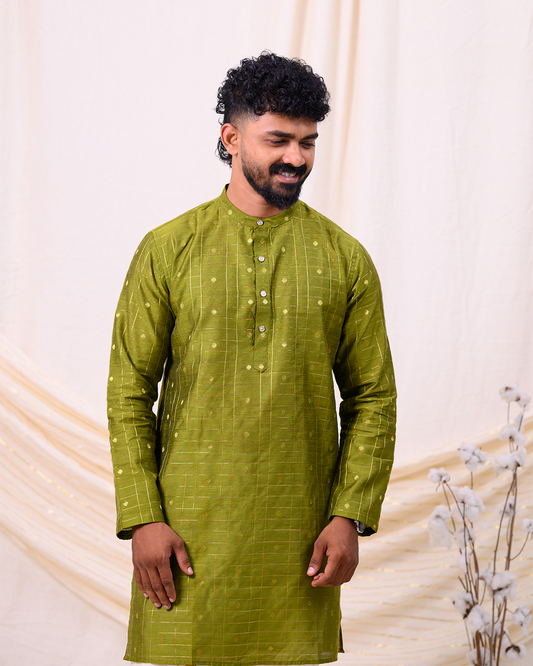Chaarutha - Green kurta