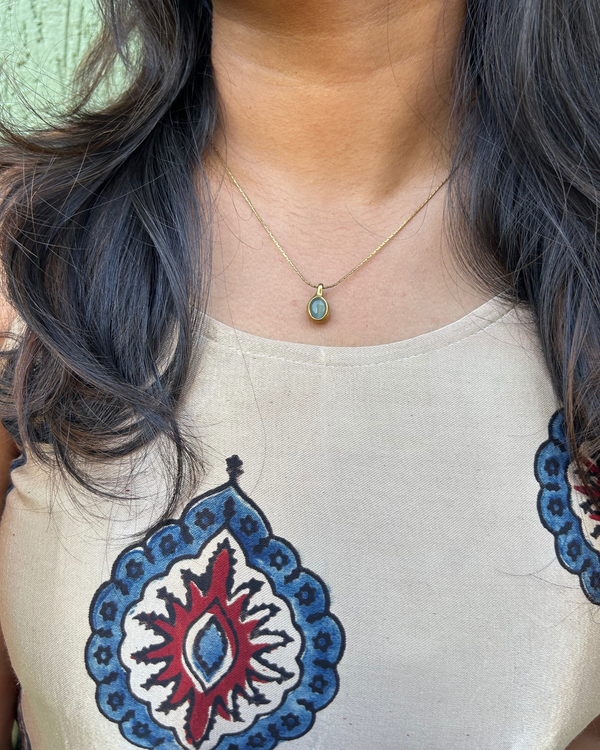 SAANJ - Masru Silk Spaghetti Stright Kurti Off-White