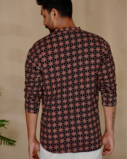 Tharam – A Legacy Woven in Time (Short Kurta and Dhothi)