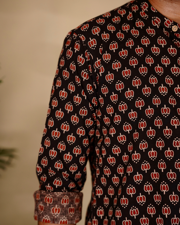 Padmam-Shirt & Dhothi