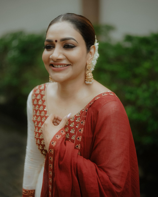 Manjari - Anarkal (made to order 15 days)