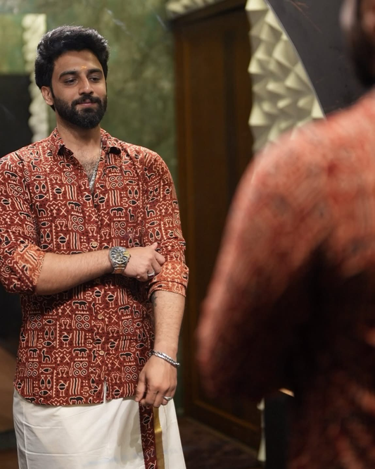 MALSIA – Shirt & Dhothi (Red)