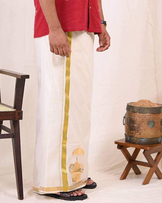 Aanachamayam Foil Printed Dhoti