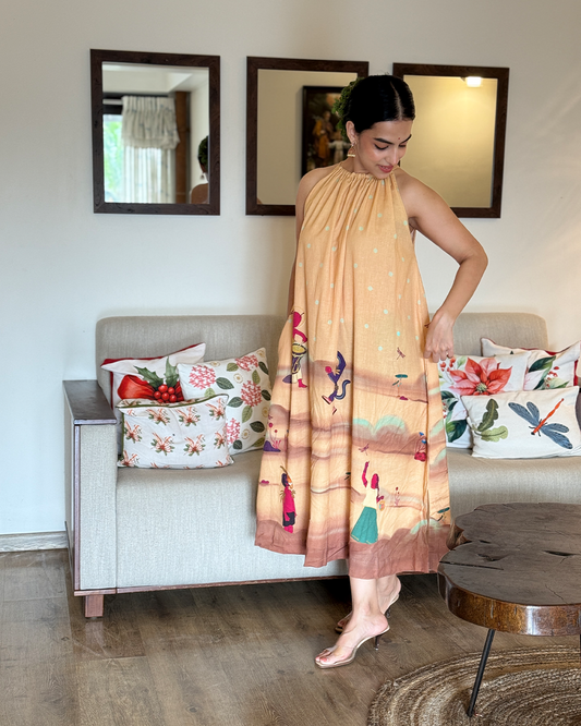 Yaanam Dress